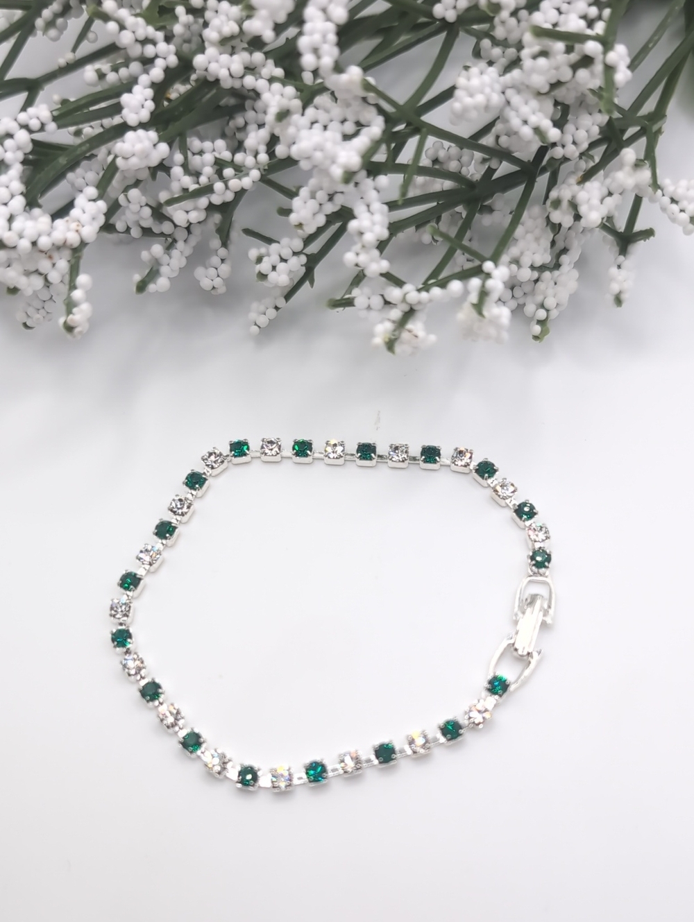 NEW! Swarovski Crystal Elegant Sparkly Silver and Green Tennis Bracelet 7.5"